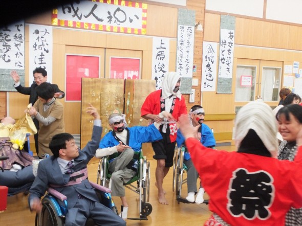 平成２６年１月１４日成人の祝いDSCF8262 (58)