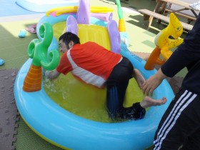 平成28年8月16日　水遊びDSCF2622 (4)